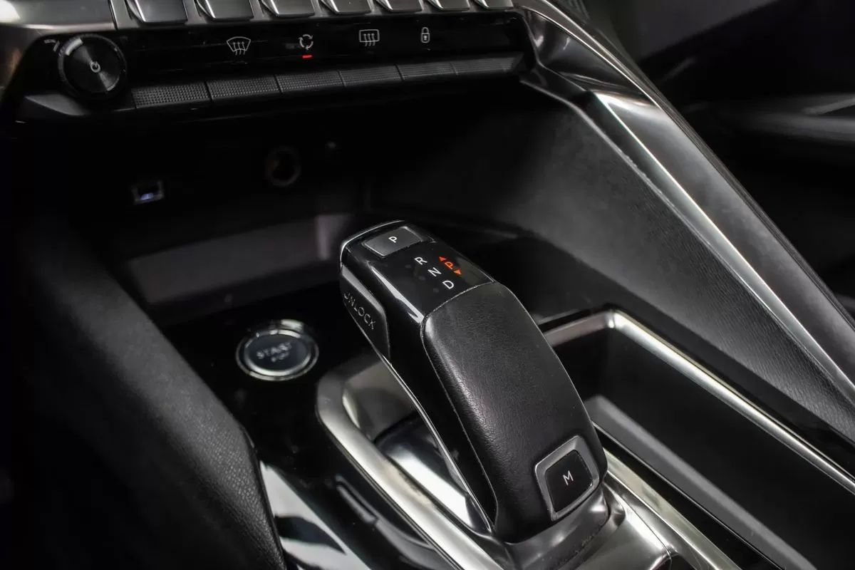 peugeot-3008-2018-diesel-1560cc