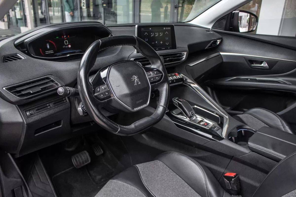 peugeot-3008-2018-diesel-1560cc
