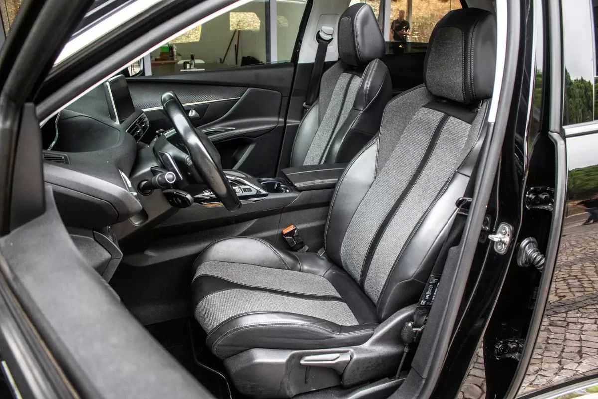 peugeot-3008-2018-diesel-1560cc