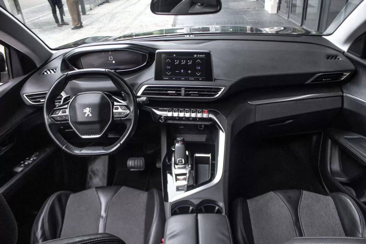 peugeot-3008-2018-diesel-1560cc