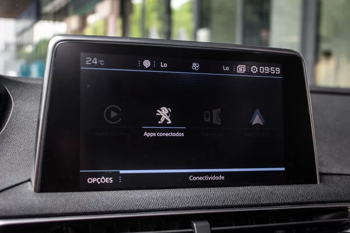 peugeot-3008-2018-diesel-1560cc