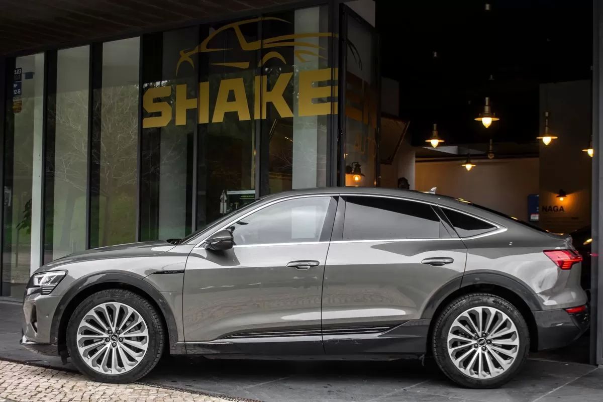 audi-q8-e-tron-2023-eletrico-0cc