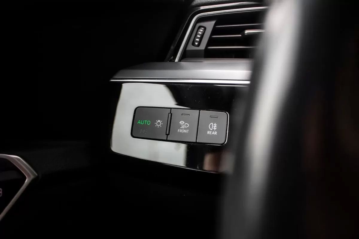 audi-q8-e-tron-2023-eletrico-0cc