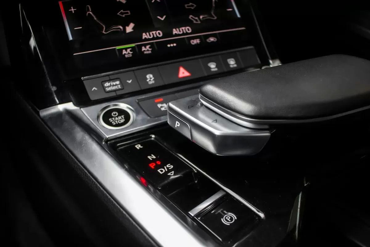 audi-q8-e-tron-2023-eletrico-0cc