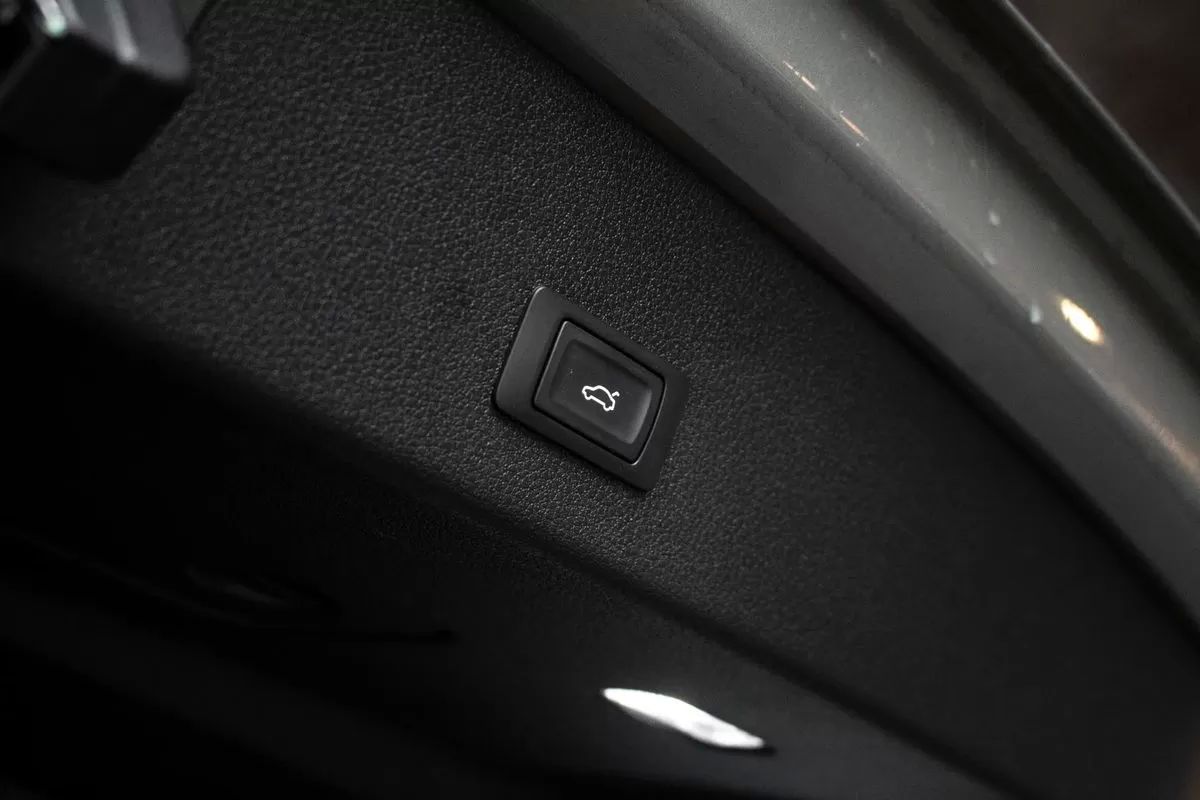 audi-q8-e-tron-2023-eletrico-0cc