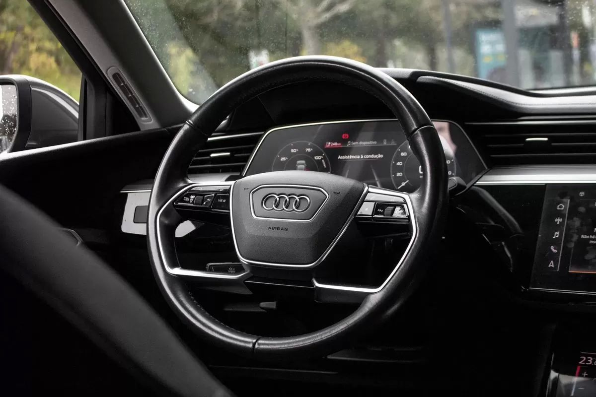 audi-q8-e-tron-2023-eletrico-0cc
