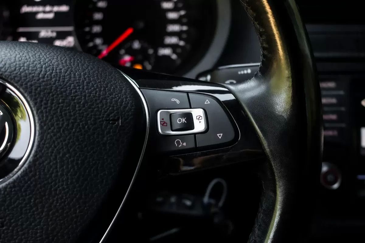 volkswagen-polo-2017-gasolina-999cc