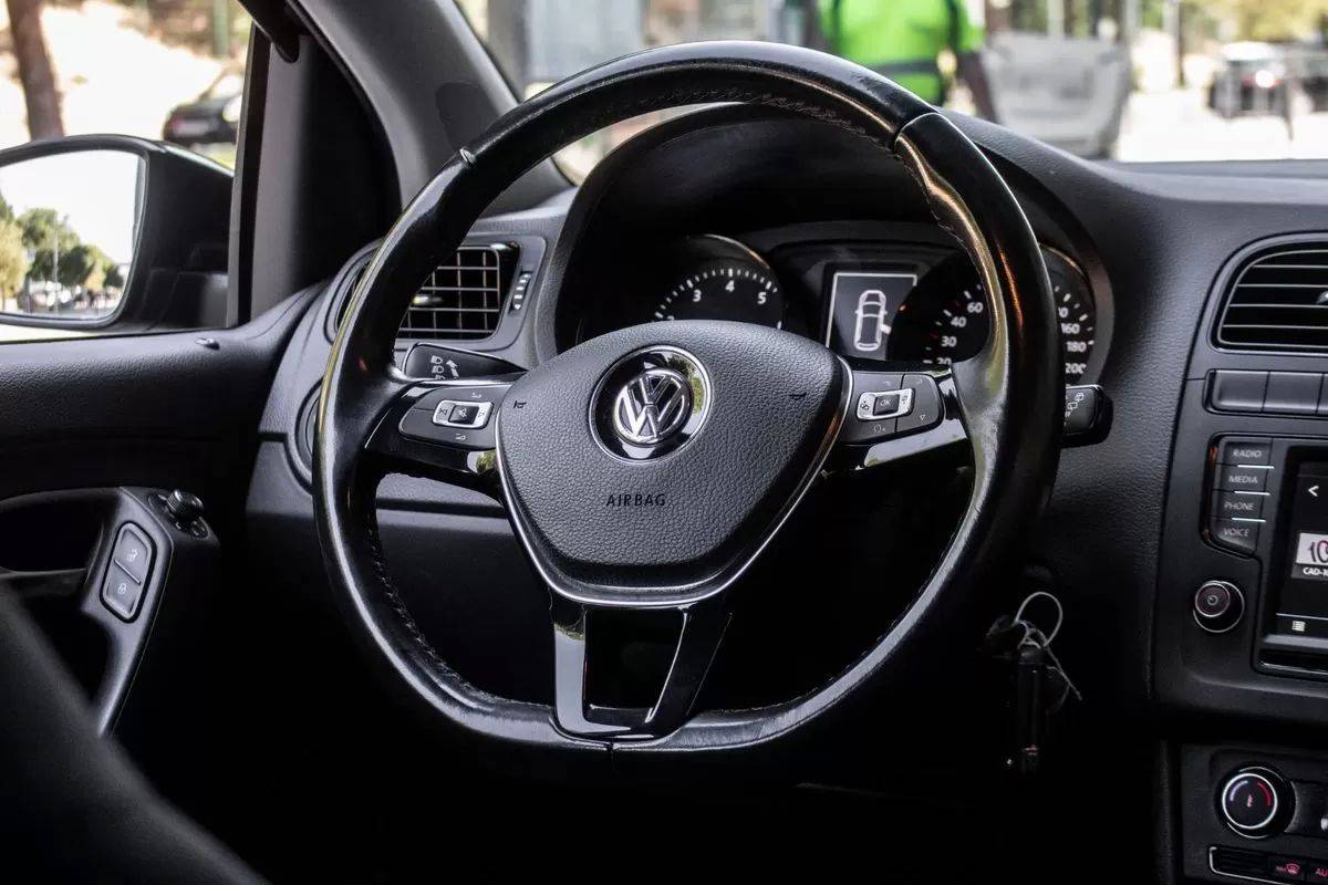volkswagen-polo-2017-gasolina-999cc