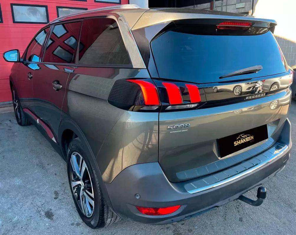 peugeot-5008-2020-diesel-1499cc