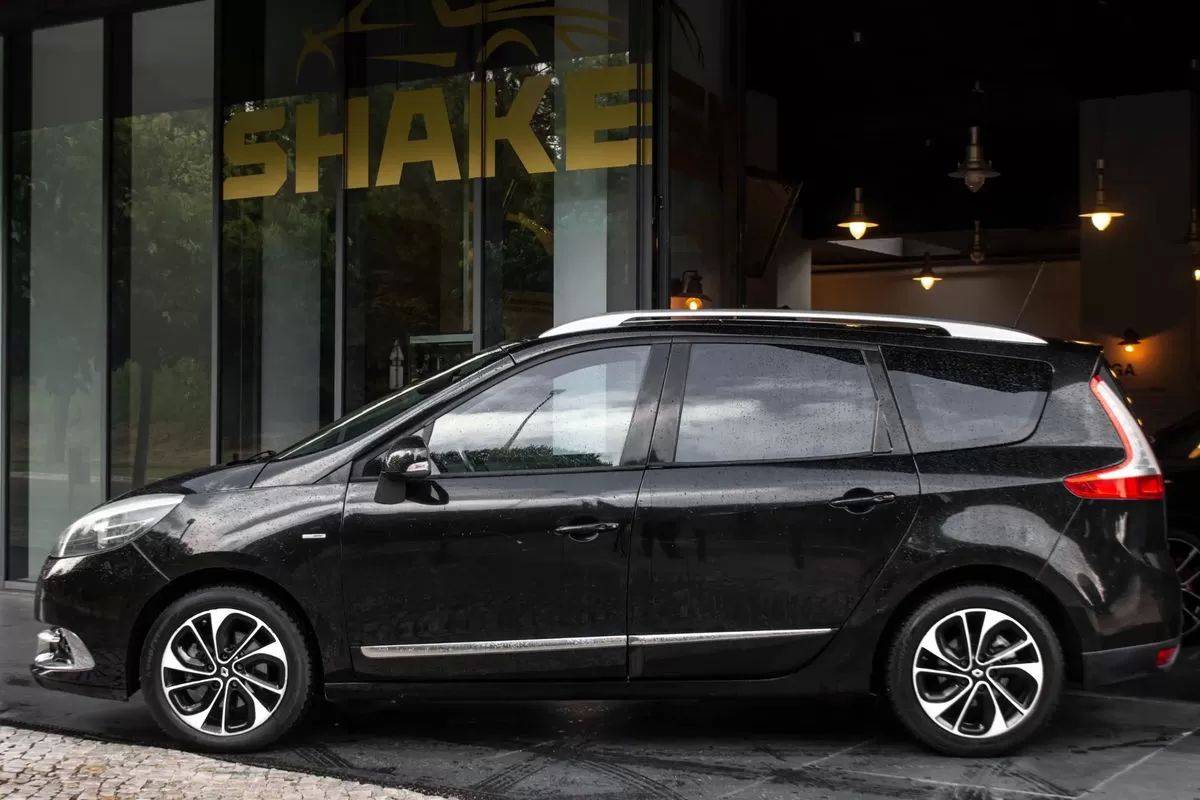renault-grand-scenic-2015-diesel-1598cc
