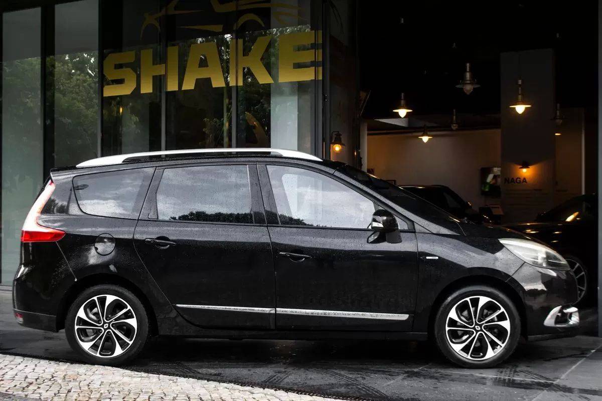 renault-grand-scenic-2015-diesel-1598cc