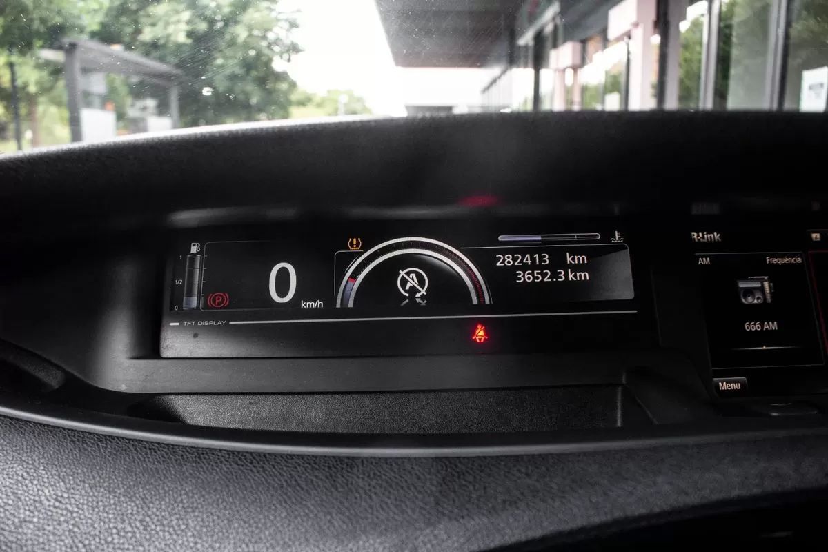 renault-grand-scenic-2015-diesel-1598cc