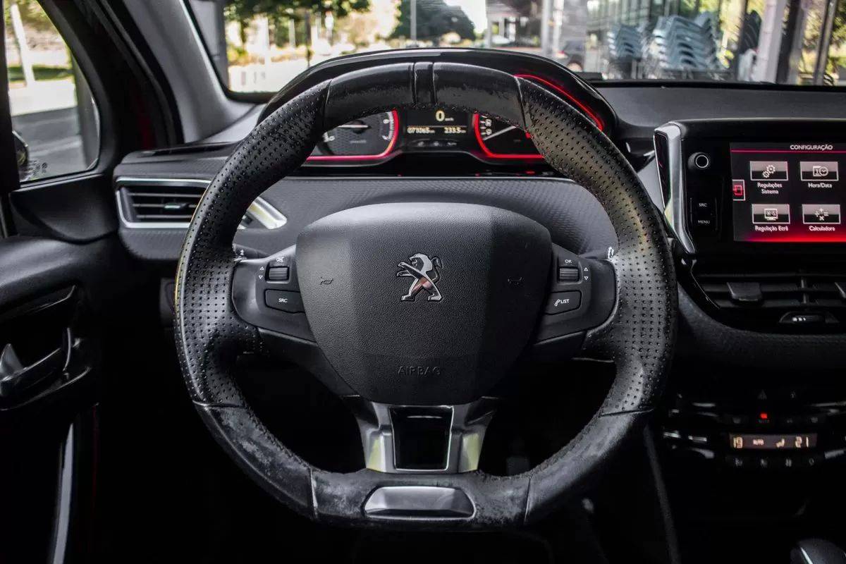peugeot-2008-2016-gasolina-1199cc