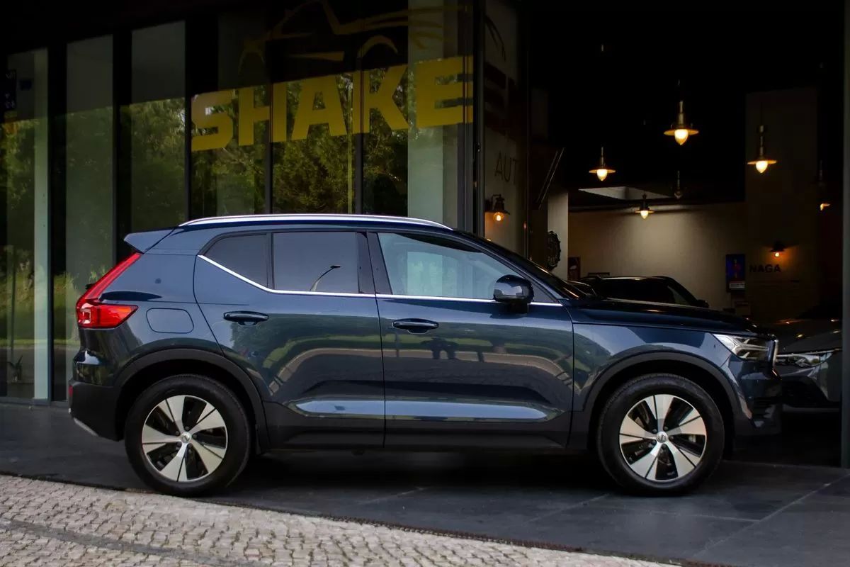 volvo-xc40-2022-hibrido-1477cc
