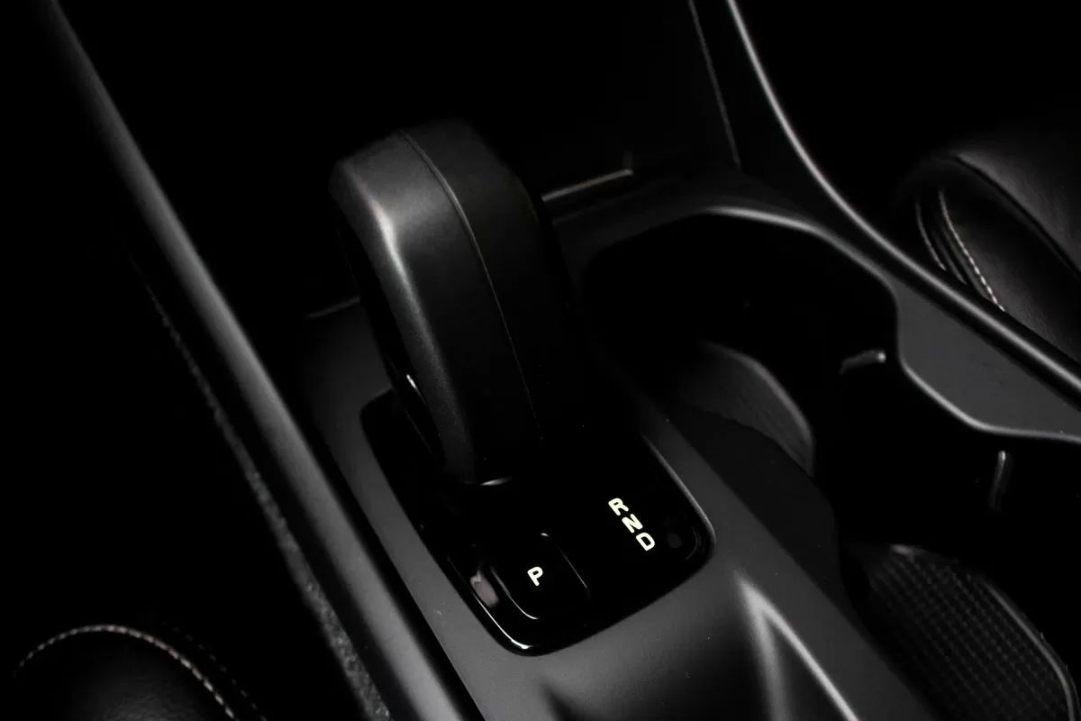 volvo-xc40-2022-hibrido-1477cc