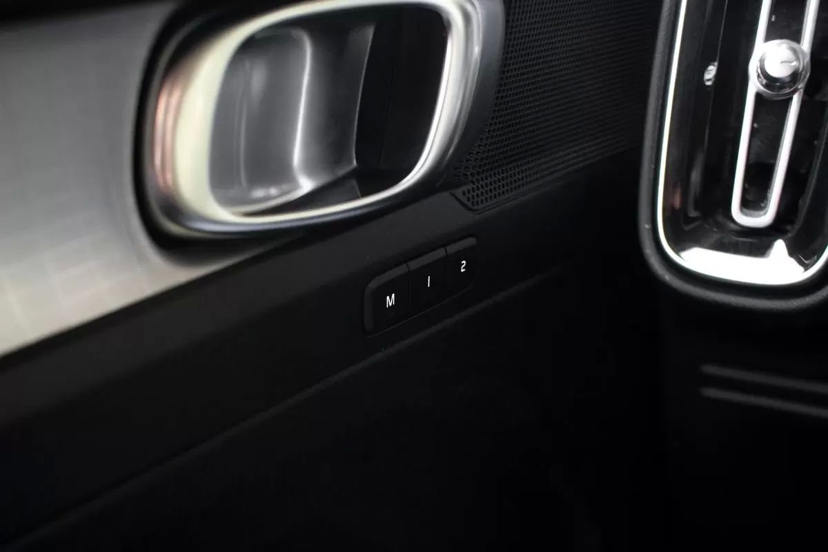 volvo-xc40-2022-hibrido-1477cc