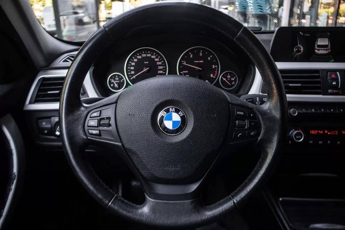 bmw-serie-3-2014-diesel-1995cc