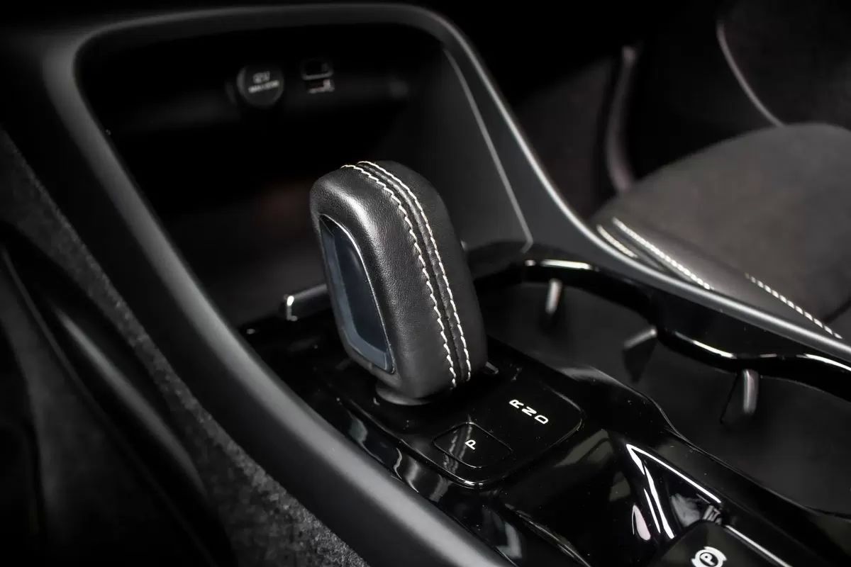 volvo-xc40-2022-hibrido-1477cc