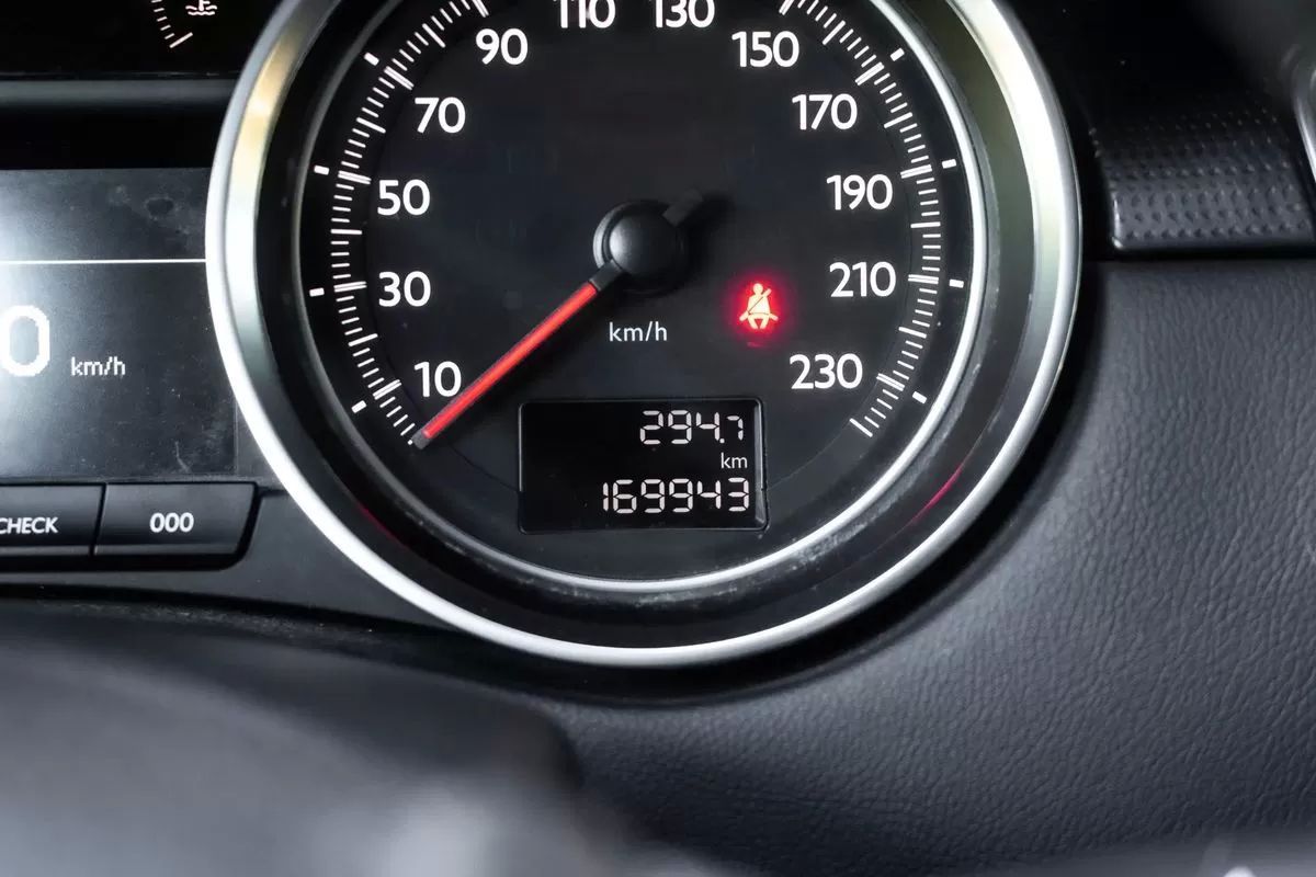 peugeot-508-sw-2015-diesel-1560cc