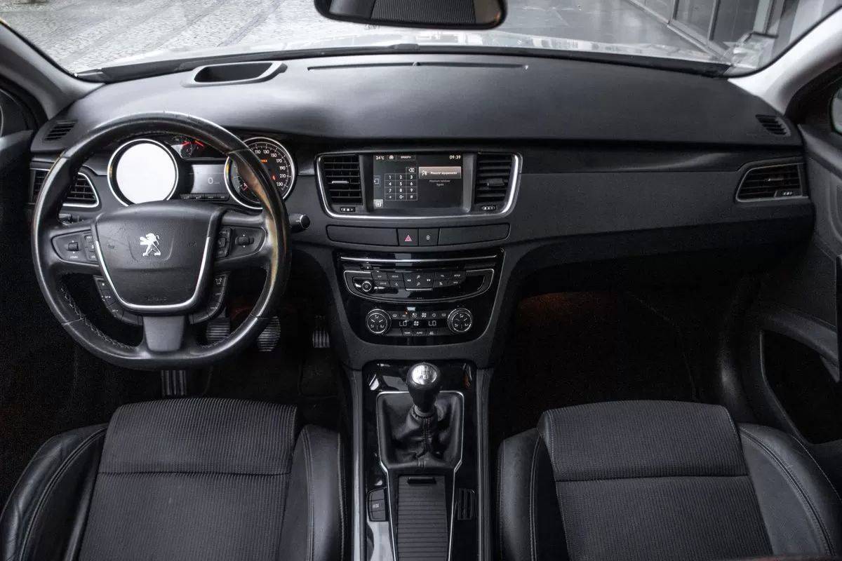 peugeot-508-sw-2015-diesel-1560cc