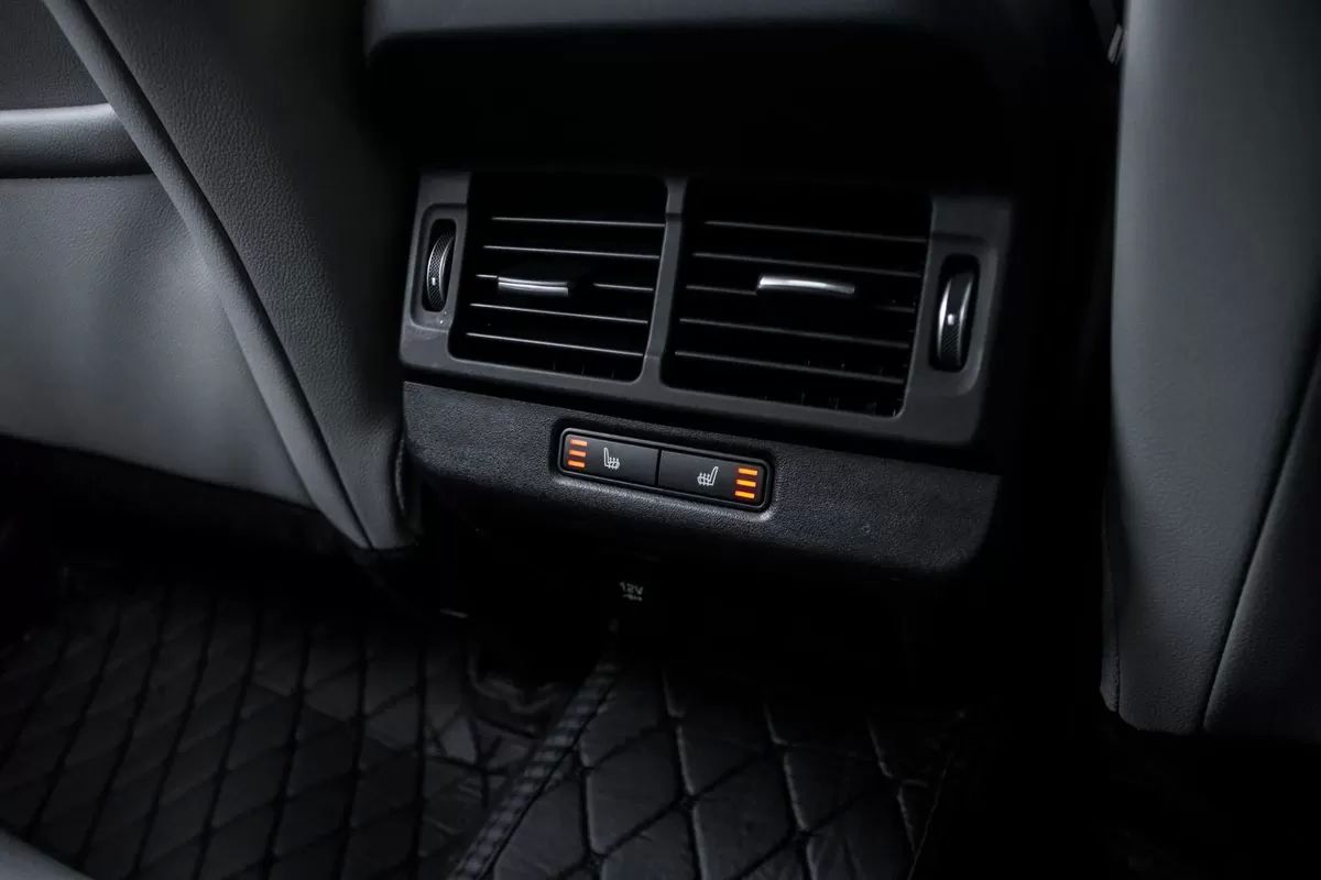 land-rover-range-rover-evoque-2020-diesel-1999cc
