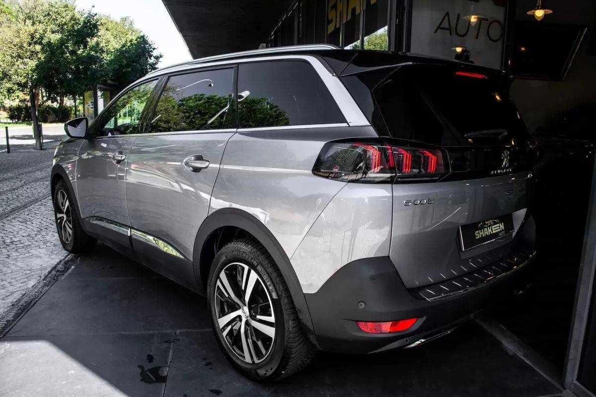 peugeot-5008-2021-diesel-1499cc