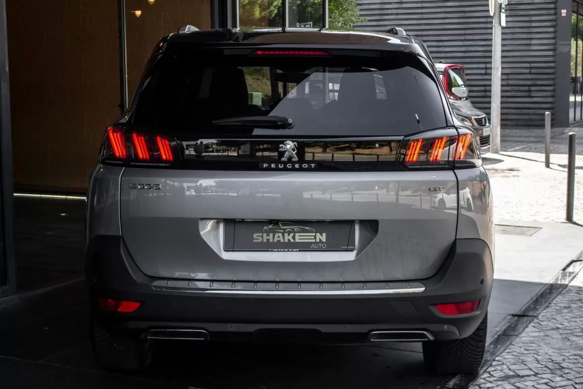 peugeot-5008-2021-diesel-1499cc
