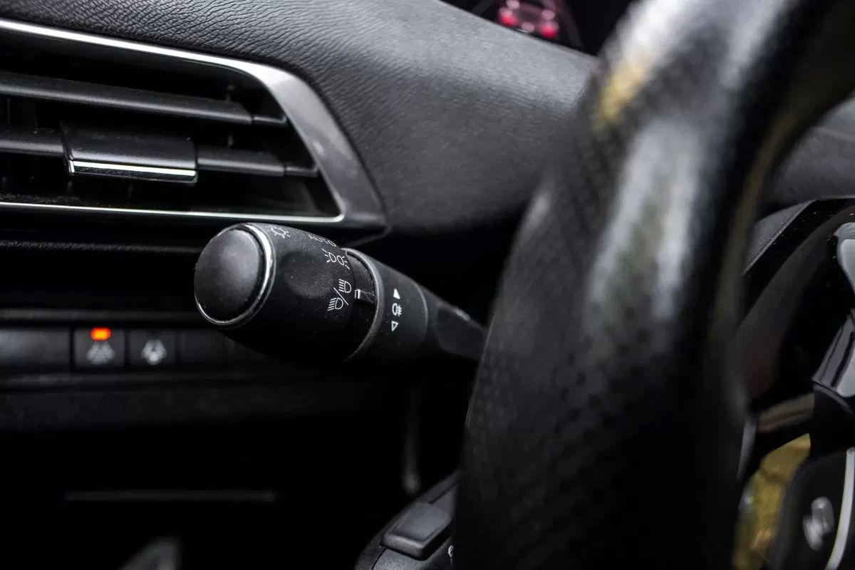 peugeot-5008-2021-diesel-1499cc