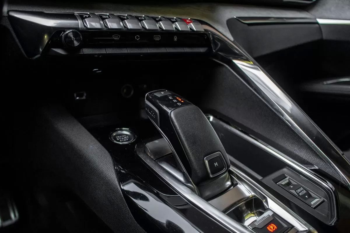 peugeot-5008-2021-diesel-1499cc