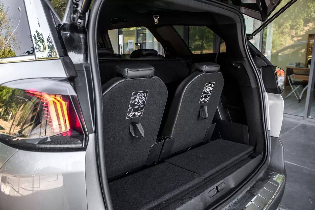 peugeot-5008-2021-diesel-1499cc