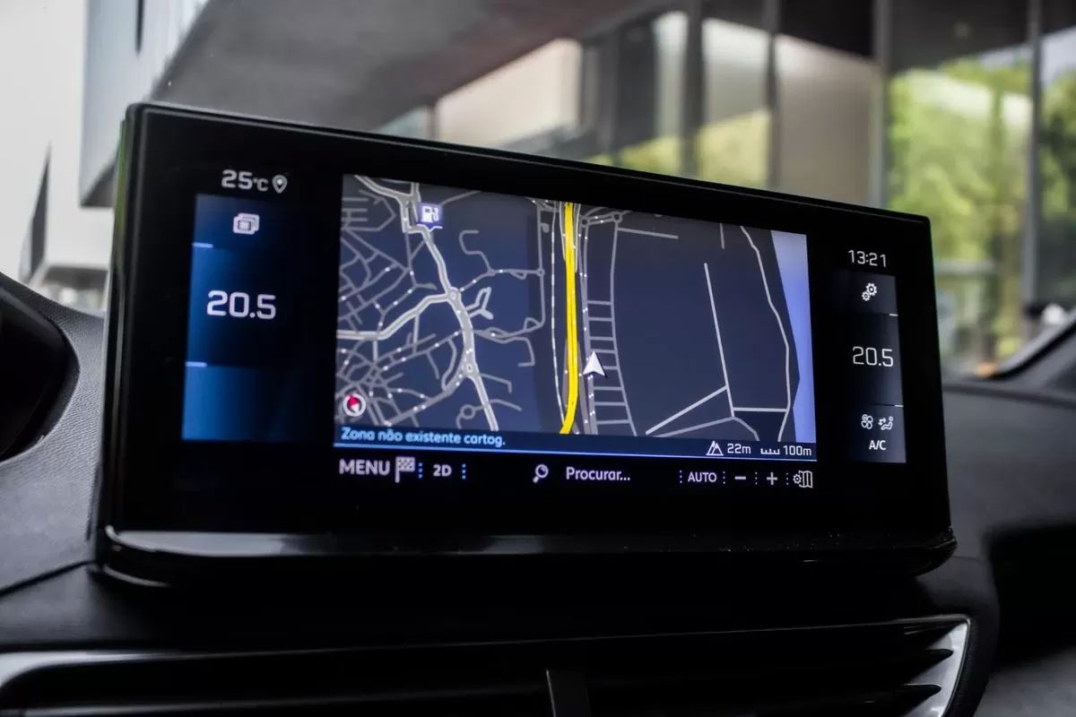 peugeot-5008-2021-diesel-1499cc