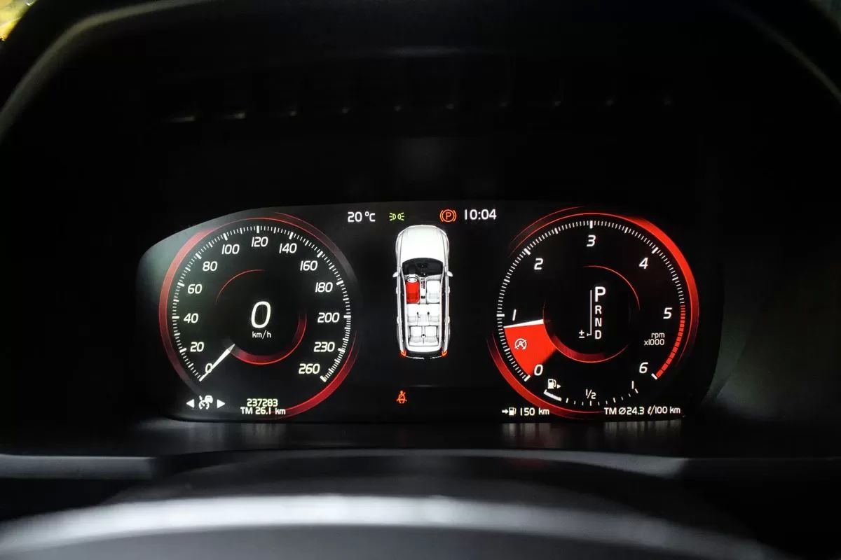 volvo-xc90-2018-diesel-1969cc