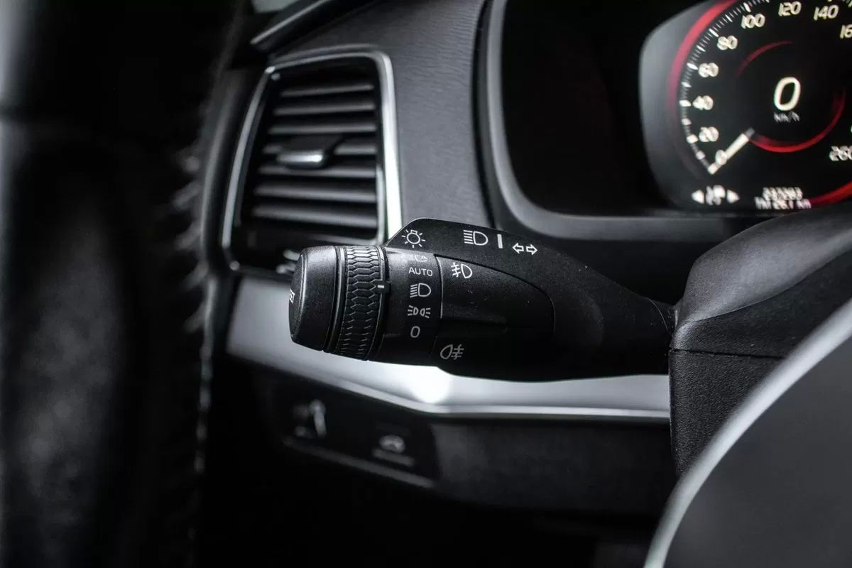 volvo-xc90-2018-diesel-1969cc