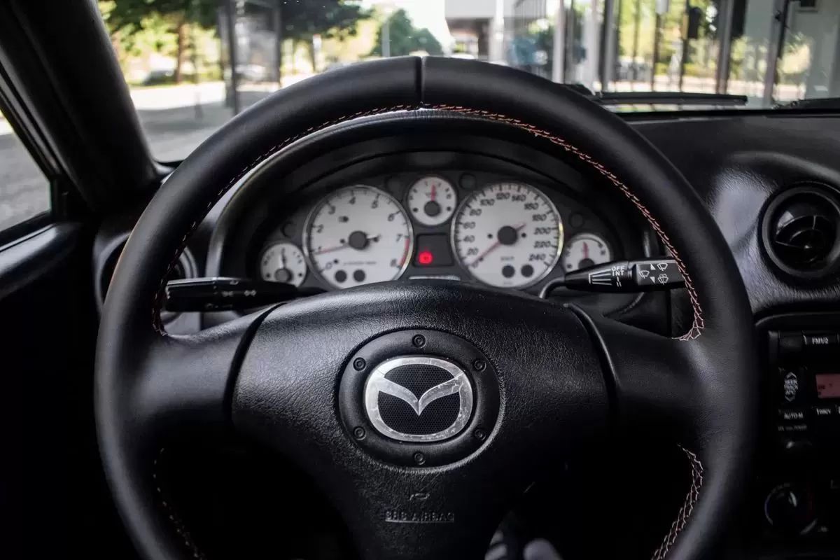 mazda-mx-5-2002-gasolina-1598cc