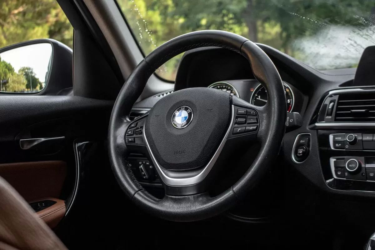 bmw-serie-1-2018-diesel-1995cc