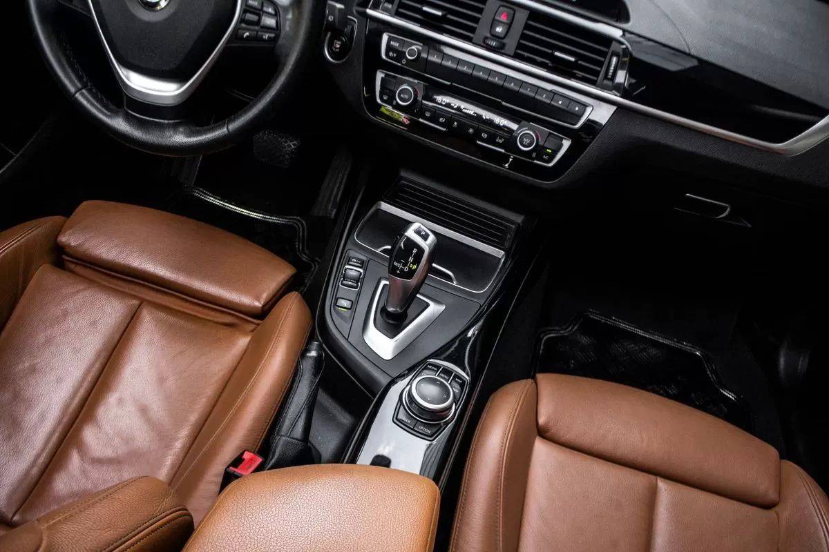 bmw-serie-1-2018-diesel-1995cc