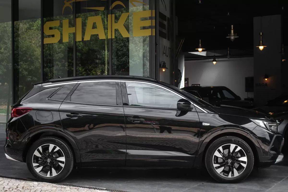opel-grandland-2022-hibrido-1598cc