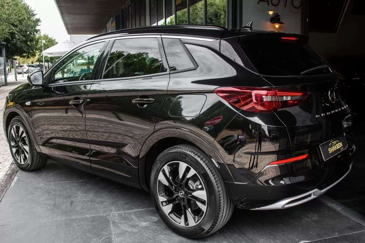 opel-grandland-2022-hibrido-1598cc