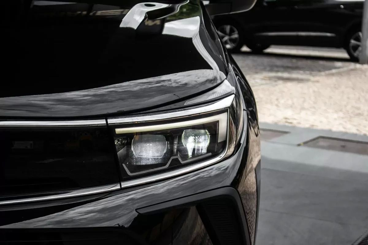 opel-grandland-2022-hibrido-1598cc