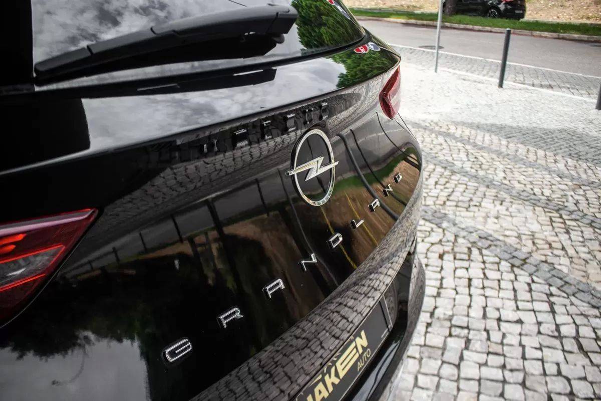 opel-grandland-2022-hibrido-1598cc