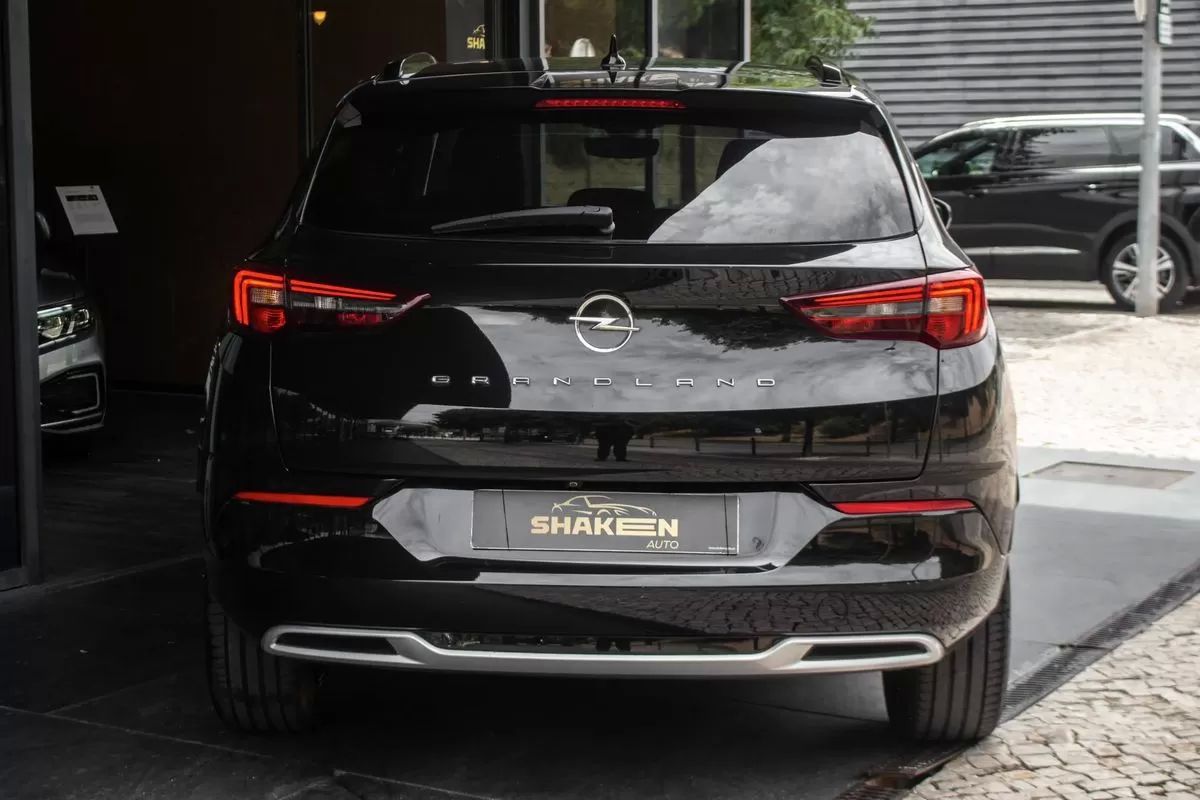 opel-grandland-2022-hibrido-1598cc