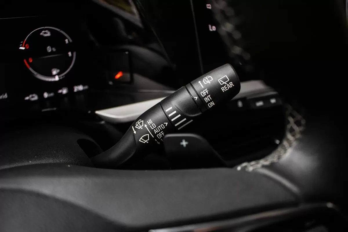 opel-grandland-2022-hibrido-1598cc