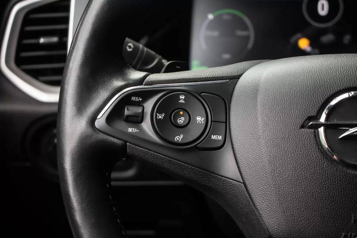 opel-grandland-2022-hibrido-1598cc