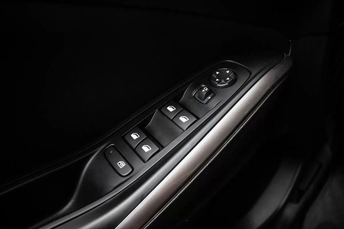 opel-grandland-2022-hibrido-1598cc