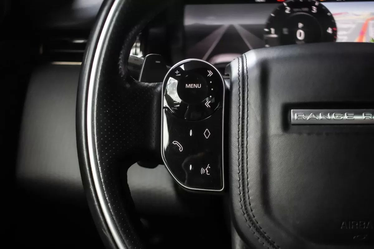 land-rover-range-rover-evoque-2020-diesel-1999cc