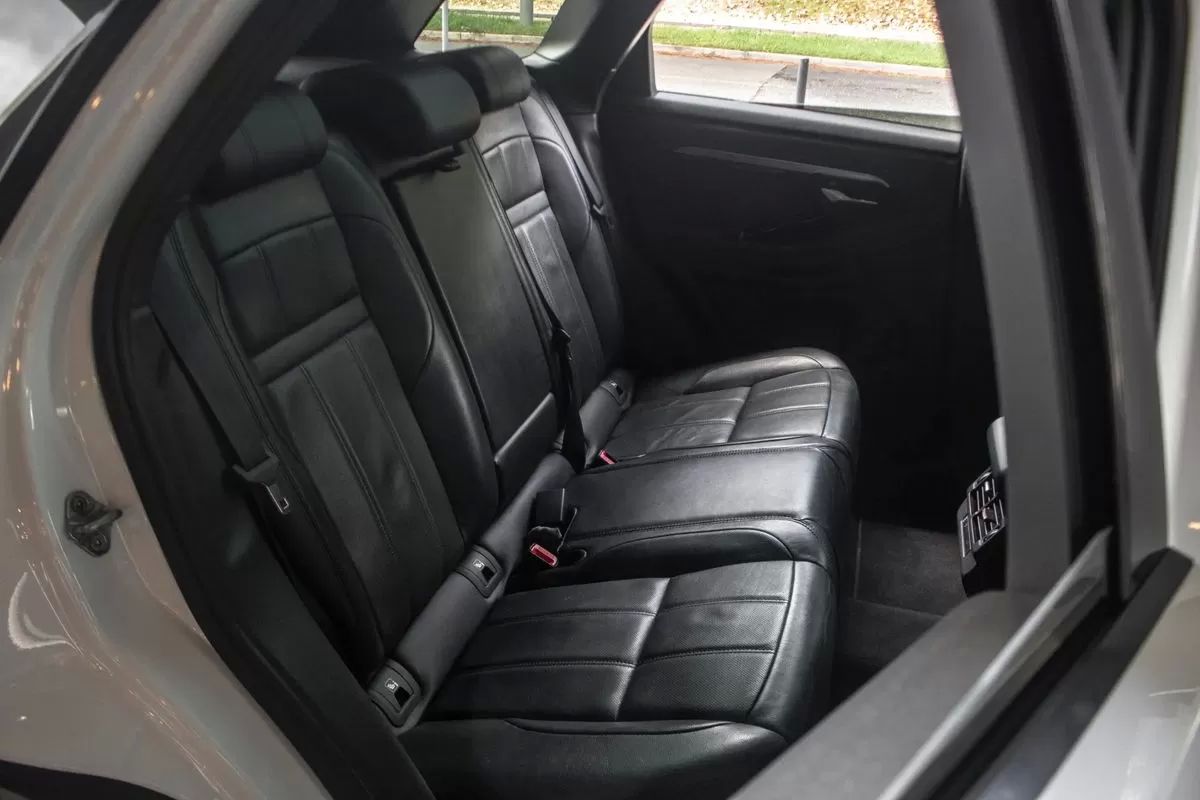land-rover-range-rover-evoque-2020-diesel-1999cc