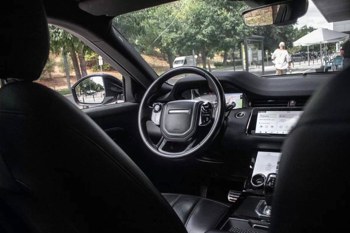 land-rover-range-rover-evoque-2020-diesel-1999cc