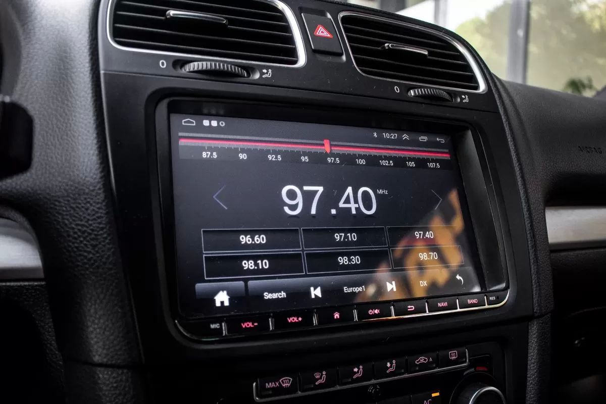 volkswagen-golf-2011-gasolina-1984cc