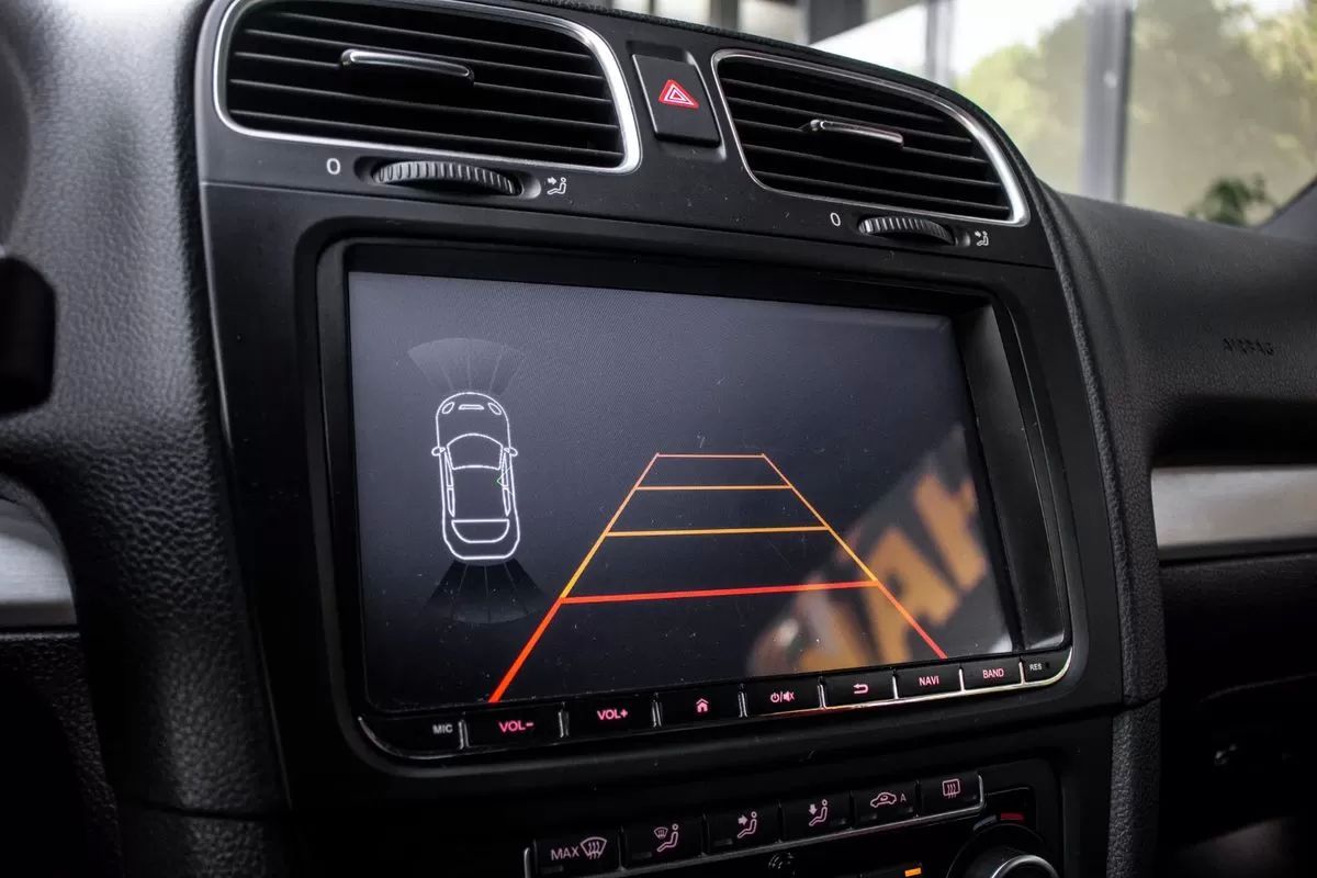 volkswagen-golf-2011-gasolina-1984cc