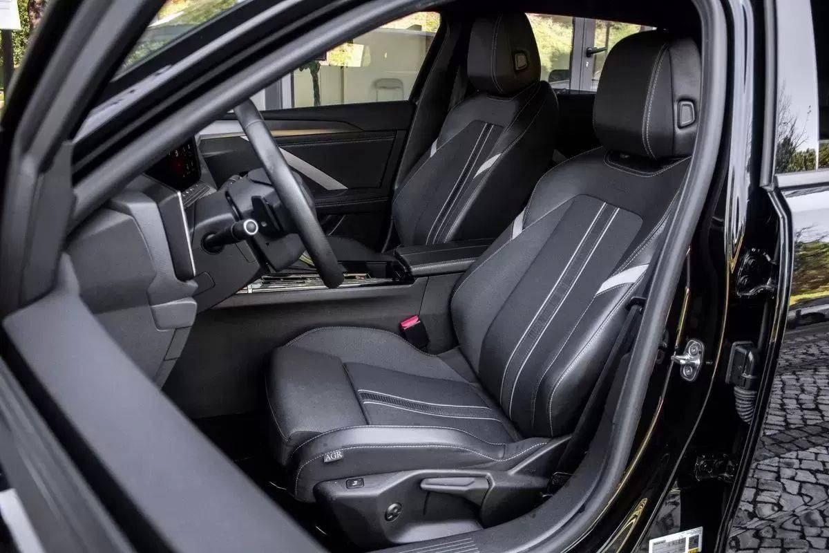 opel-astra-2024-gasolina-1199cc
